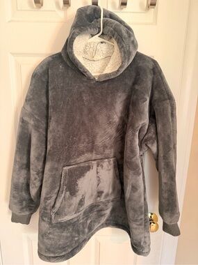 Source Unknown Charcoal Gray Plush Sherpa Hoodie